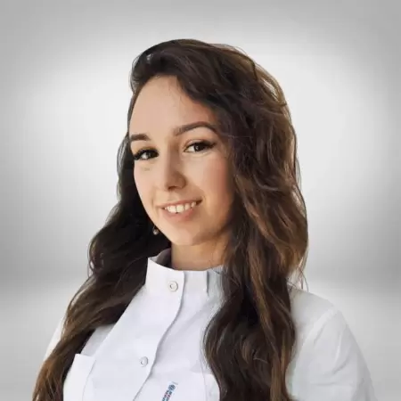 Титова Яна Владимировна